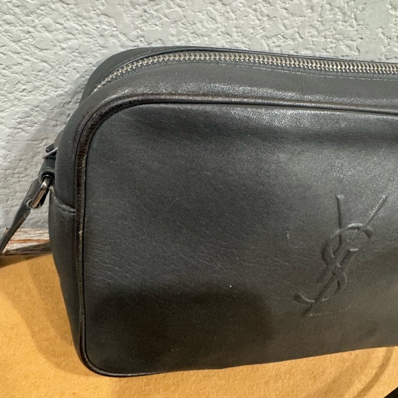 Saint Laurent Small Mono Leather Camera Bag-Grey - Picture 3 of 17